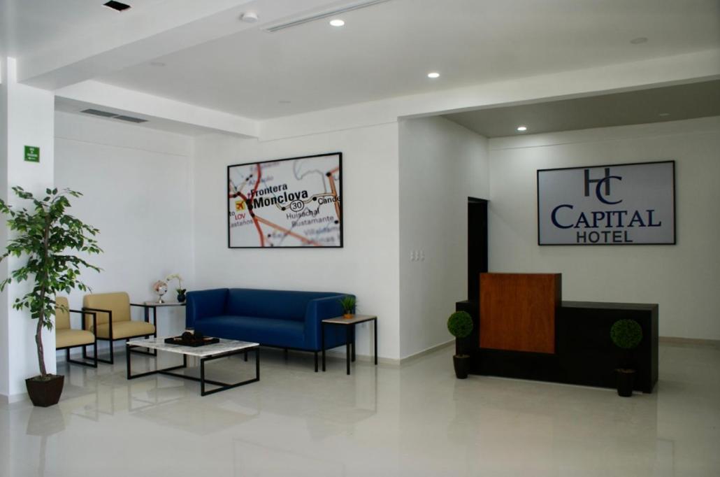 Hotel Capital Frontera Monclova Exteriör bild