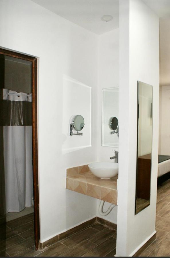 Hotel Capital Frontera Monclova Exteriör bild