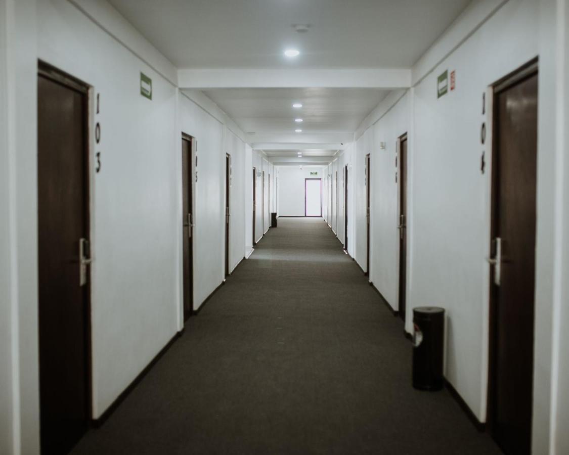 Hotel Capital Frontera Monclova Exteriör bild